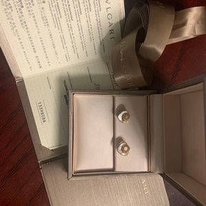 Bulgari earrings + box and paper